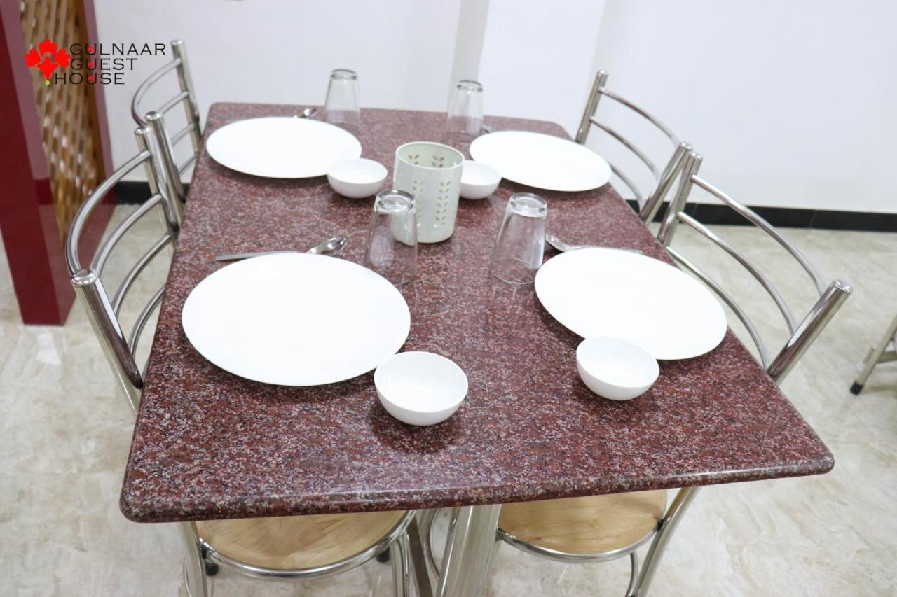 Gulnaar Guest House Chennai Esterno foto